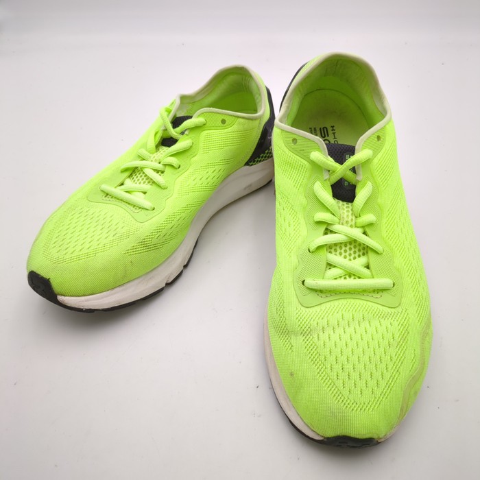 UNDER ARMOUR ネオンイエロー ピステ &パンツ UNDER ARMOUR ネオンイエロー ピステ &パンツ UNDER ARMOUR