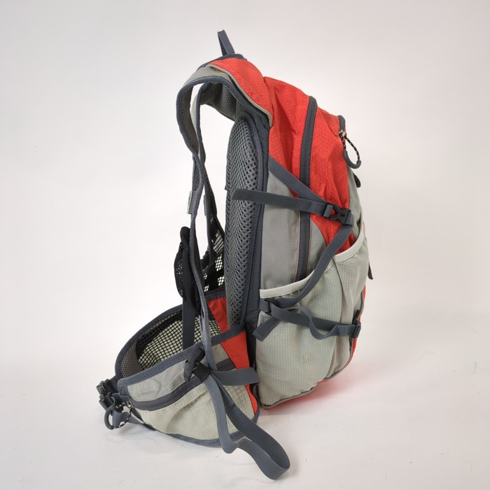 新品未使用✴︎deuter ドイター アドベンチャーライト20リュック Amazon.co.jp: [ドイター] アウトドア用バックパック