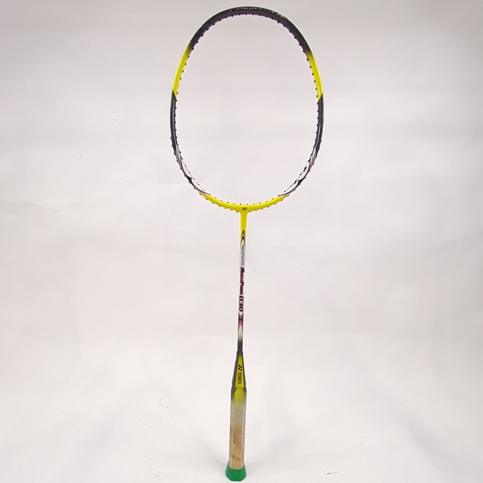 【ガットあり すぐ使用可】VOLTRIC i-FORCE 5UG6 YONEX ガットあり すぐ使用可】VOLTRIC i-FORCE 5UG6 YONEX