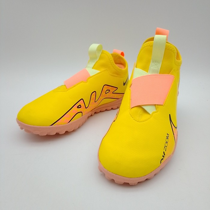 Nike 新品 未使用ジュニア ズーム ヴェイパー 15 TF スパイク23.5 NIKE ナイキ ジュニア ズーム マーキュリアル ヴェイパー 15