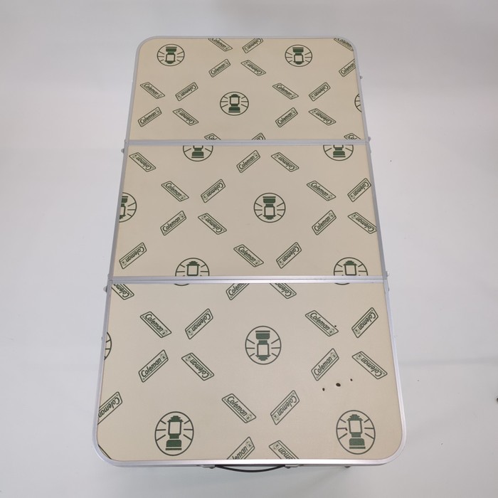 【Coleman】三折テーブル 美品 コールマン（Coleman） アウトドアテーブル 3段階高さ調節 折りたたみ