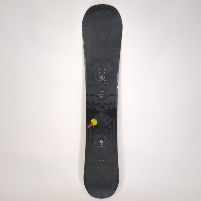 ほぼ未使用　男性用スノーボード用品一式 686/シックスエイトシックス メンズ スノーボードウェア