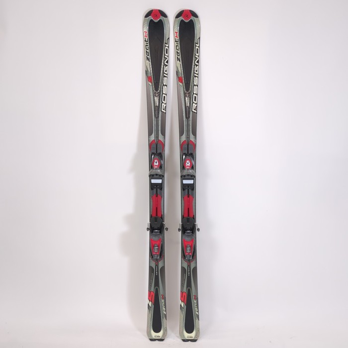 未使用 セントロ CENTRO CR-1 EQUIPE 185cm センター 65ｍｍ ストレート スキー 板 アウトドア 約1460ｇ(一本あたり) 未使用 セントロ CENTRO CR-1 EQUIPE 185cm センター 65mm