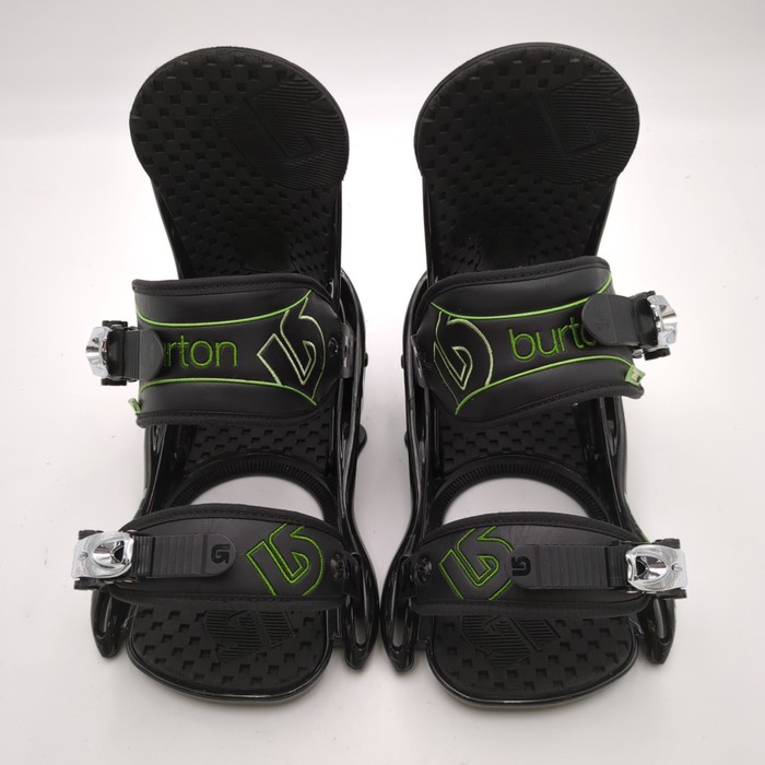 【処分価格！】バートン キッズ US10-12 EU 136-147 処分価格！】バートン キッズ US10-12 EU 136-147
