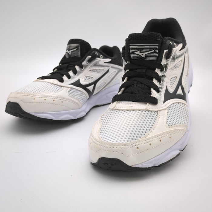 マキノ MIZUNO ミズノ ランニングシューズ マキシマイザー26 K1GA2400