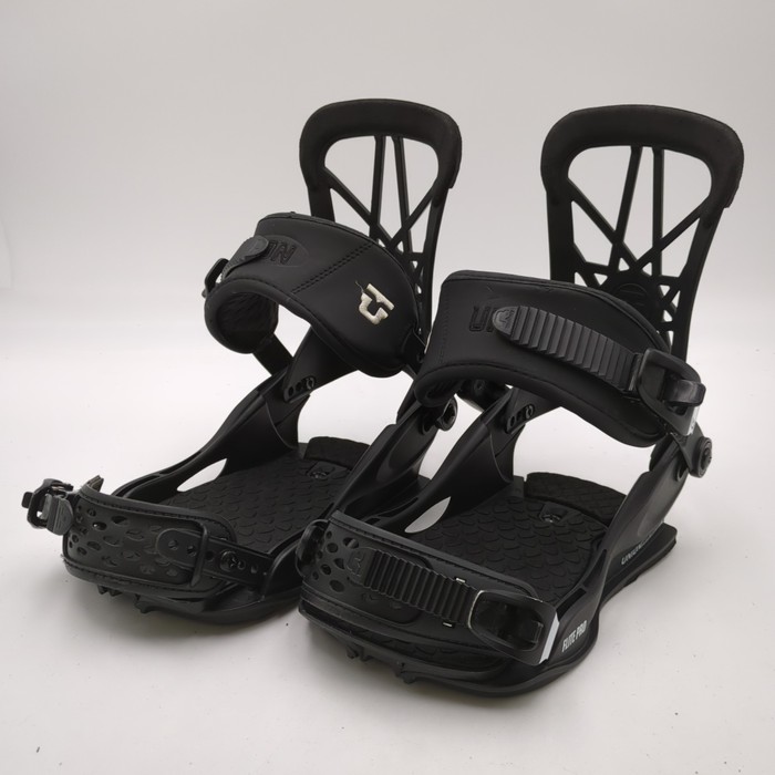 スノーボード用品｜商品一覧