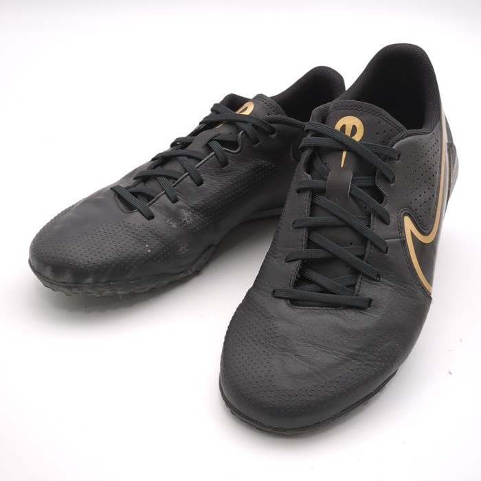 ナイキ サッカートレーニングシューズ黒 NIKE ナイキ ジュニア